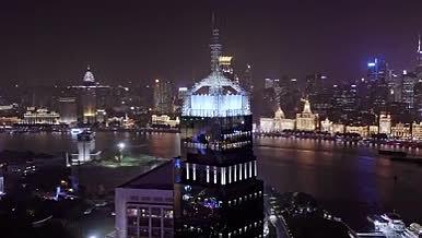 上海黄浦江两岸美丽灯光夜景航拍视频的预览图